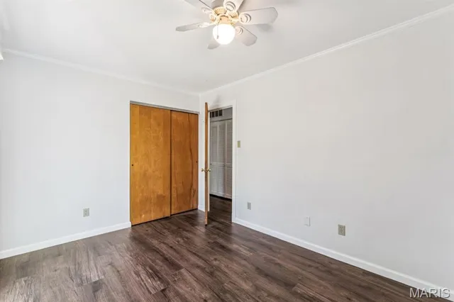 $215,000 | 7 Belmont Drive, St. Peters, MO 63376