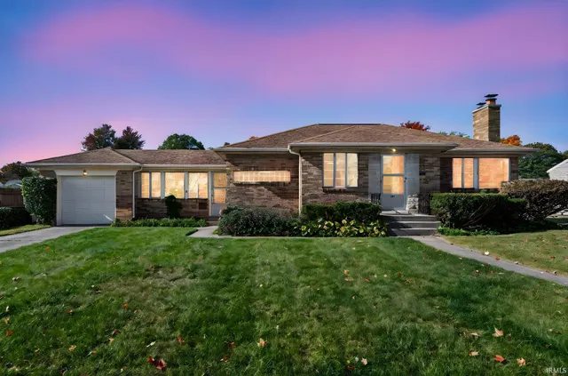 $234,900 | 231 North Ironwood Drive, South Bend, IN 46615