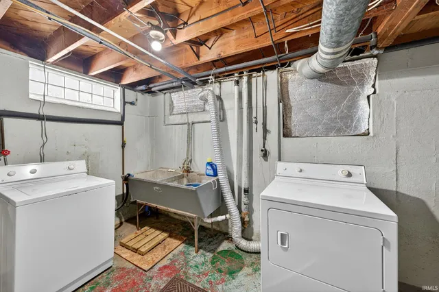 $234,900 | 231 North Ironwood Drive, South Bend, IN 46615