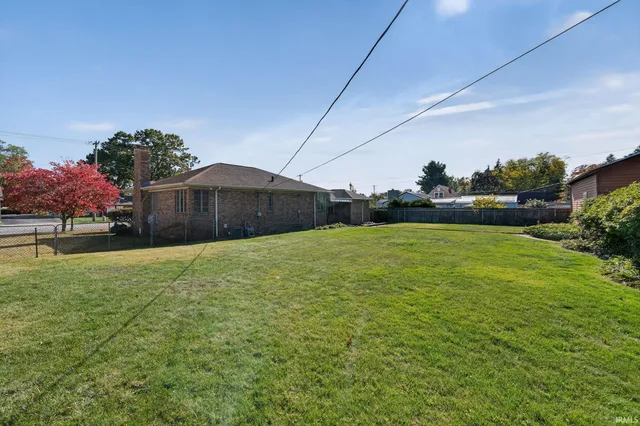 $234,900 | 231 North Ironwood Drive, South Bend, IN 46615