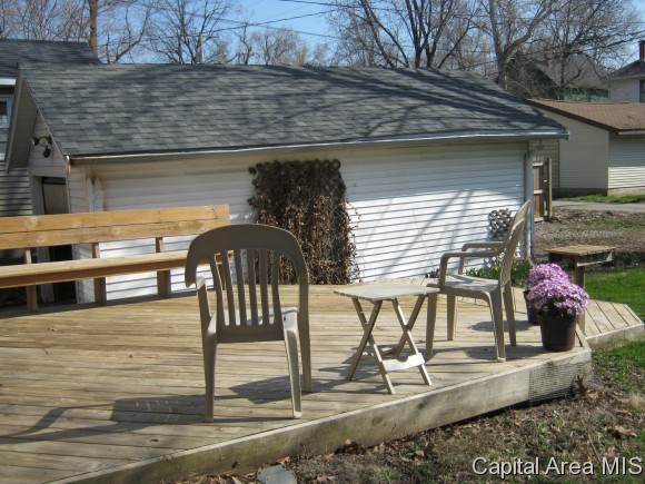 208 South English Avenue Springfield, IL 62704 - Photo 20 of 23 Gallery Image 20