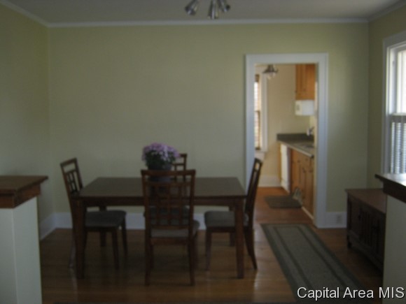 208 South English Avenue Springfield, IL 62704 - Photo 8 of 23 Gallery Image 8