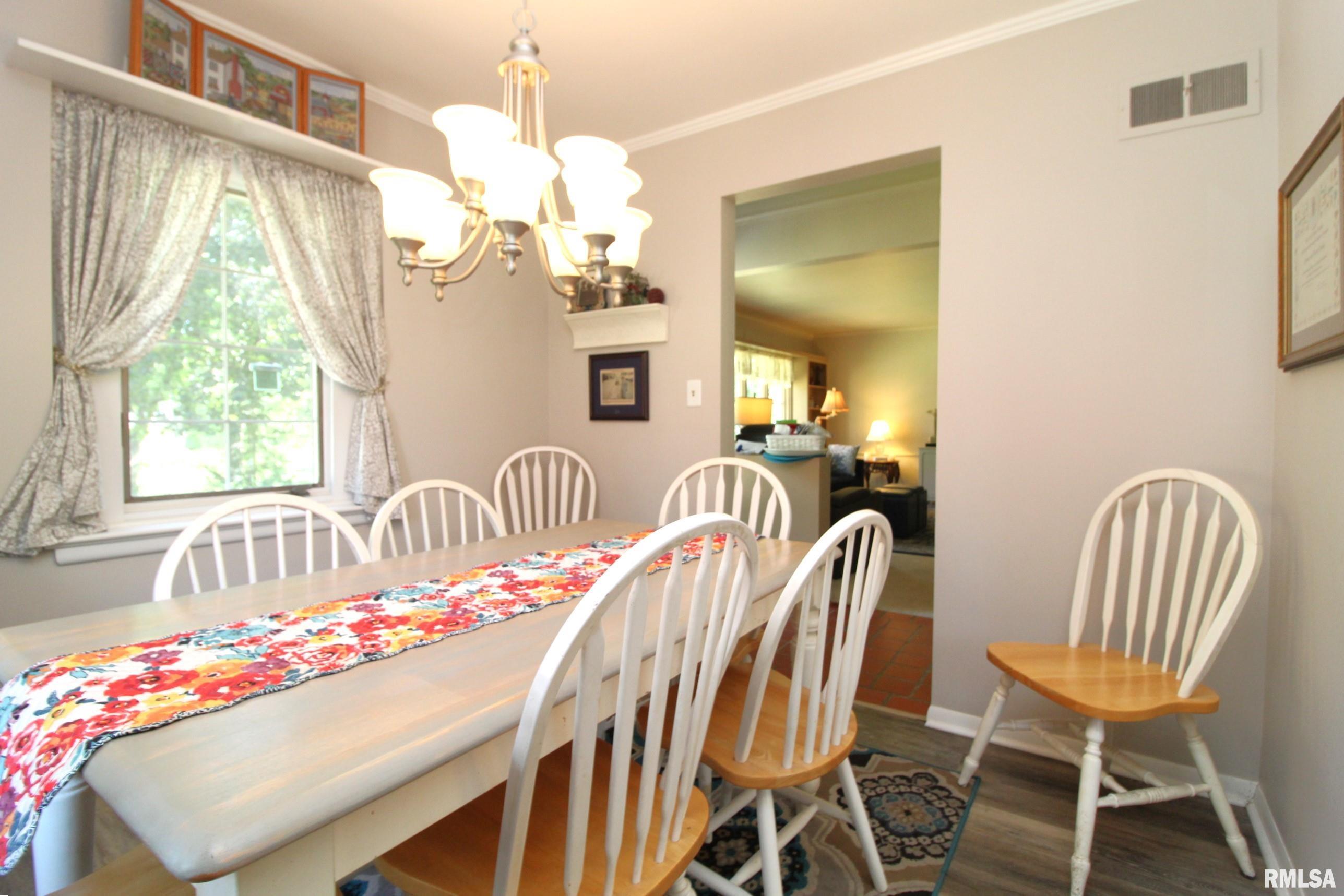 124 West Lyndale Road Peoria, IL 61614 - Photo 17 of 64 Gallery Image 17