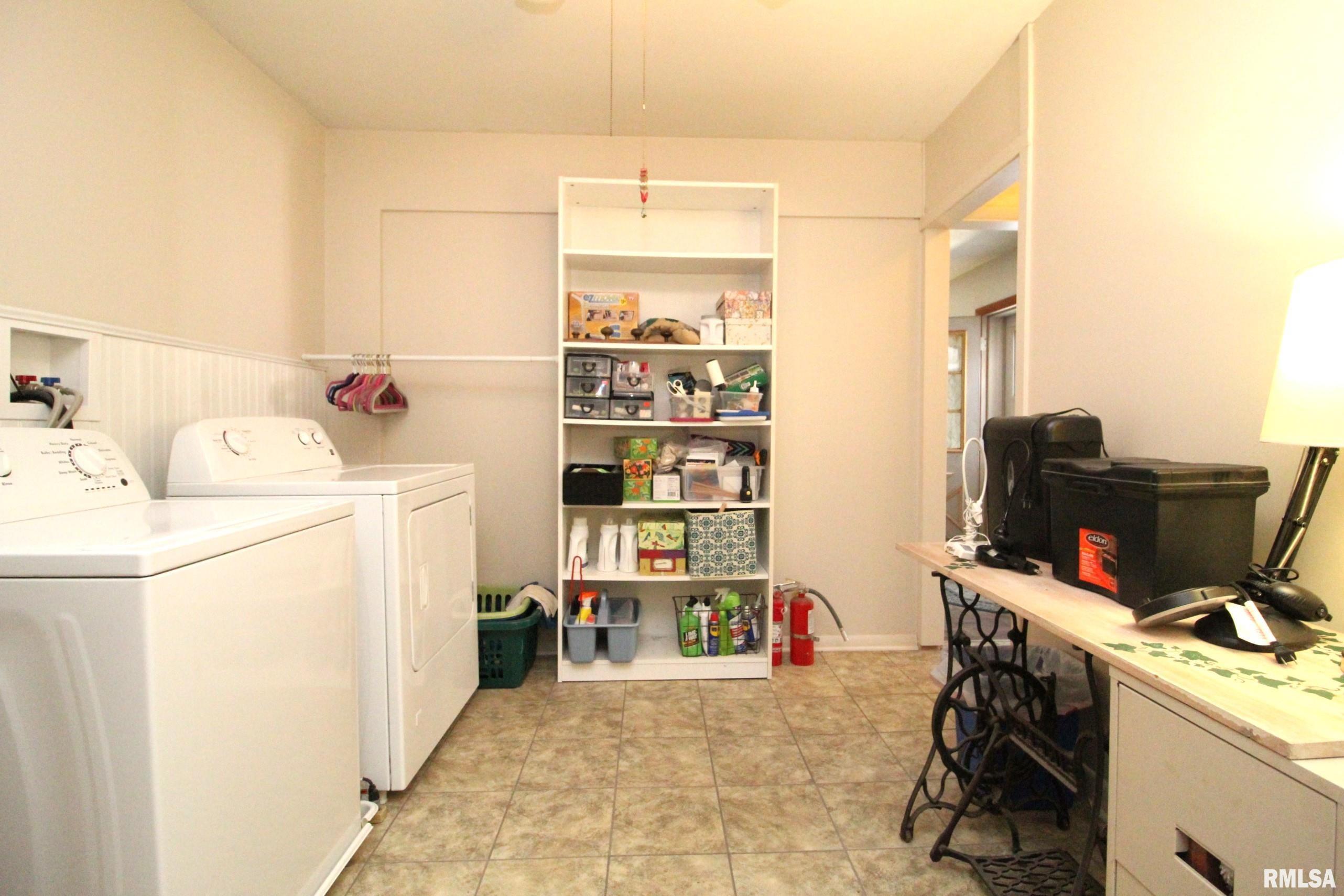 124 West Lyndale Road Peoria, IL 61614 - Photo 46 of 64 Gallery Image 46