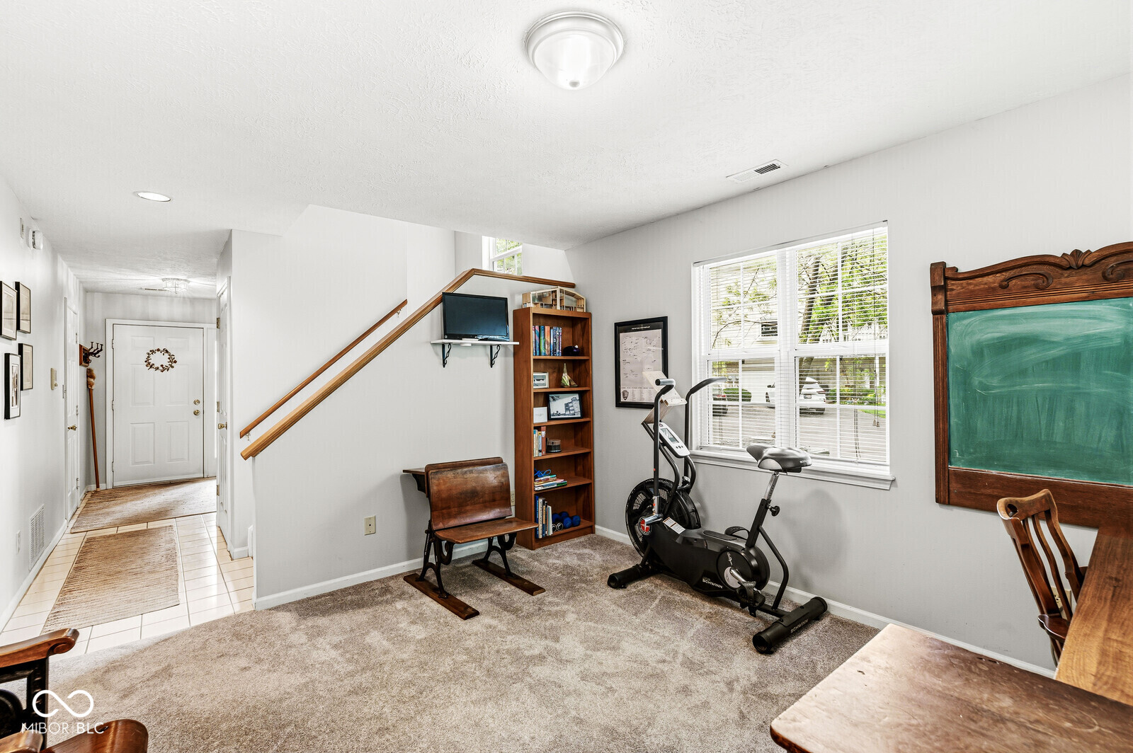 6908 Ralph Court Indianapolis, IN 46220 - Photo 7 of 44