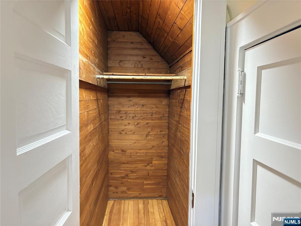 191 Wood Street Rutherford, NJ 07070 - Photo 11 of 19