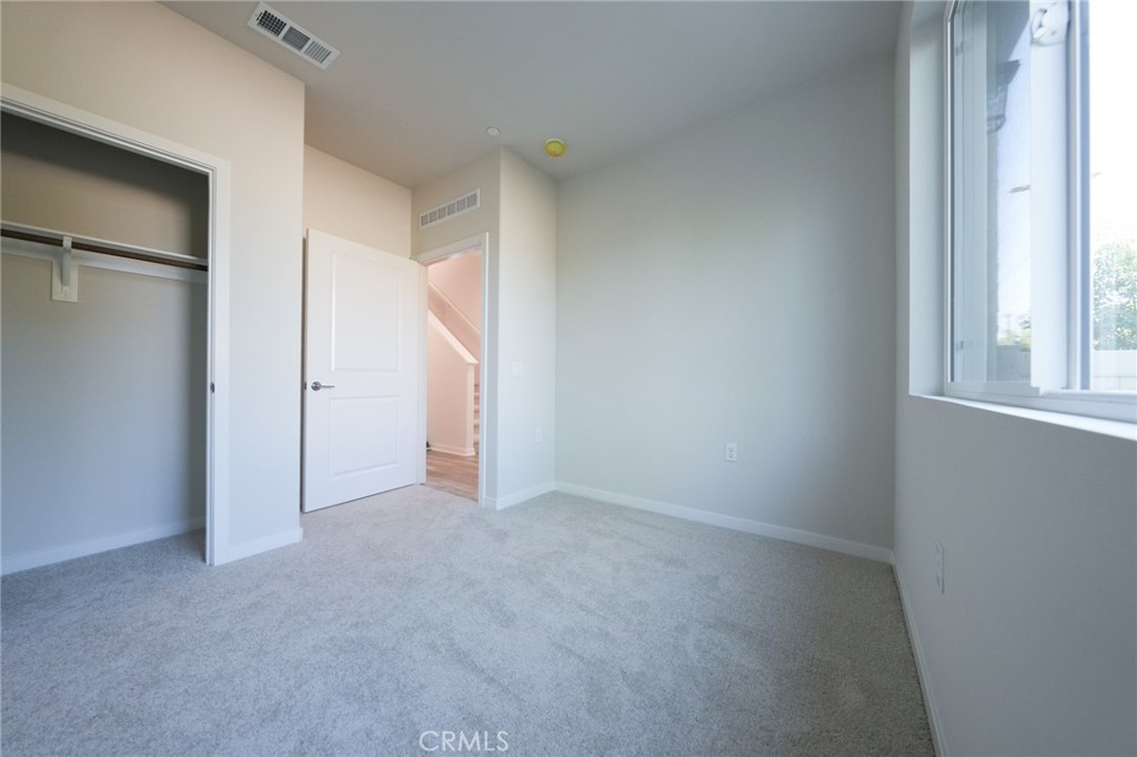 9561 Hannah Way Riverside, CA 92503 - Photo 14 of 30 Gallery Image 14