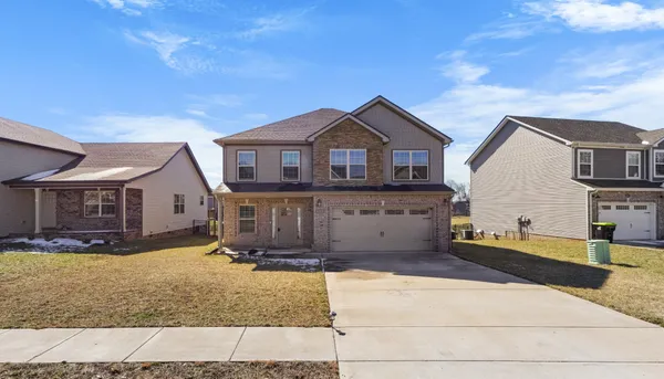 $2,350 | 618 Battery Court, Clarksville, TN 37042