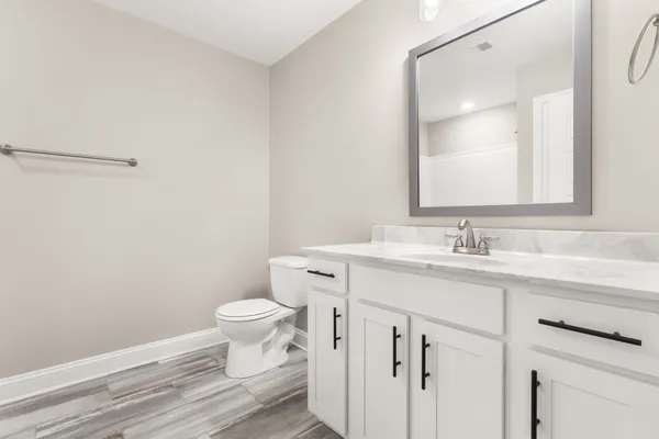 $2,350 | 618 Battery Court, Clarksville, TN 37042