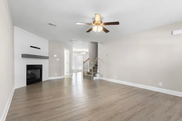 $2,350 | 618 Battery Court, Clarksville, TN 37042