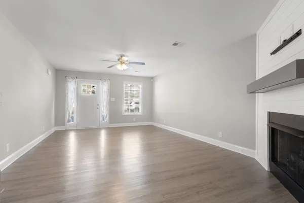 $2,350 | 618 Battery Court, Clarksville, TN 37042