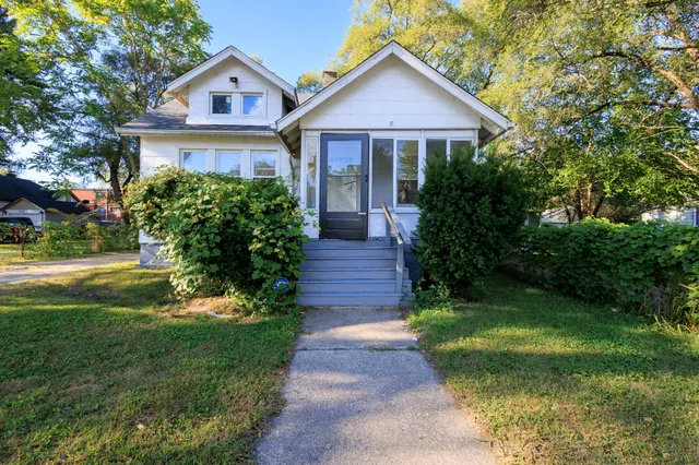 $899 | 5021 Anatole Street, Detroit, MI 48236