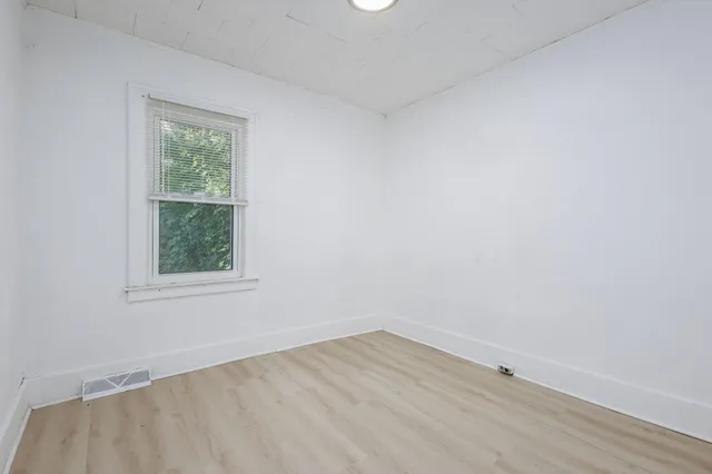 $899 | 5021 Anatole Street, Detroit, MI 48236