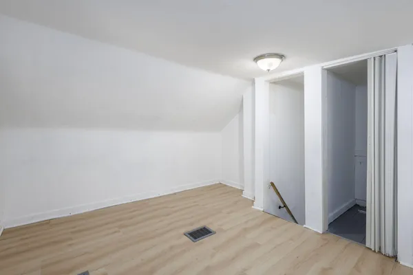 $899 | 5021 Anatole Street, Detroit, MI 48236