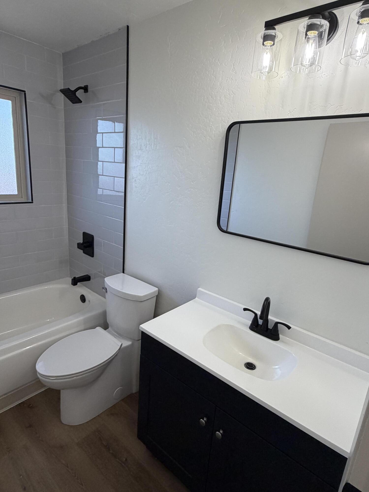129 Vine Street Lemoore, CA 93245 - Photo 18 of 35