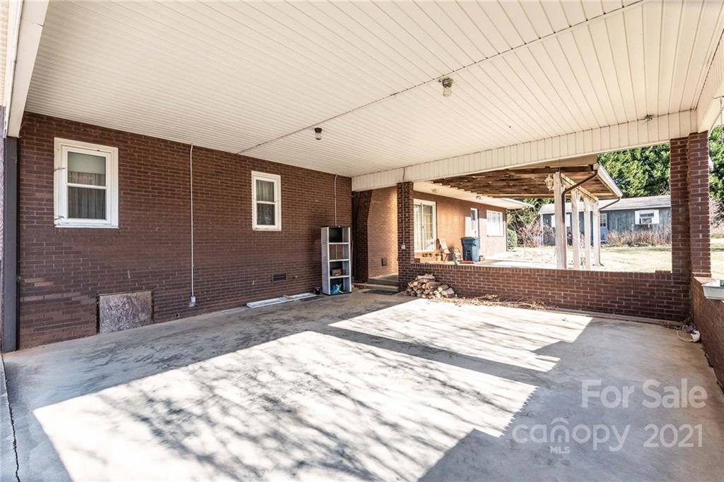 7425 George Hildebran School Road Hickory, NC 28602 - Photo 8 of 47 Gallery Image 8