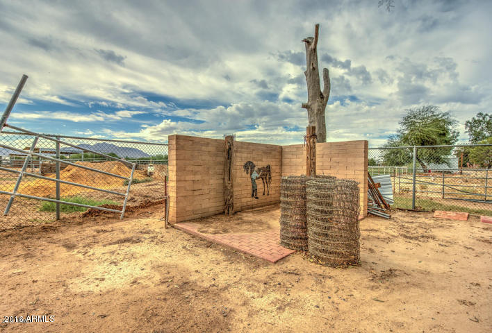 23360 South Power Road Gilbert, AZ 85298 - Photo 39 of 55 20151116161251981371000000-o