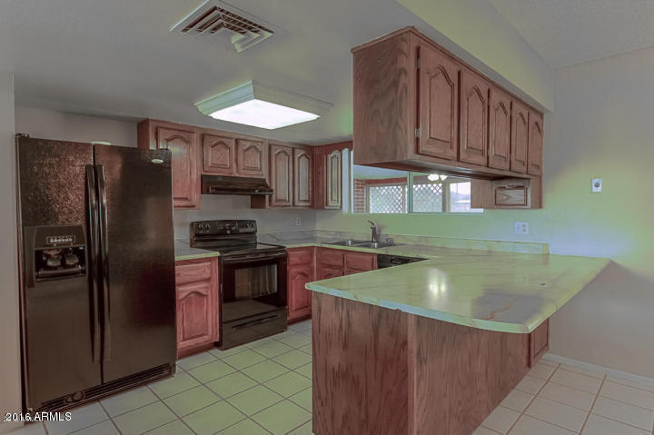 23360 South Power Road Gilbert, AZ 85298 - Photo 8 of 55 20151116160531008097000000-o