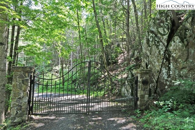 1352 West Deep Ford Road Lansing, NC 28643 - Photo 42 of 50 a view of a fence