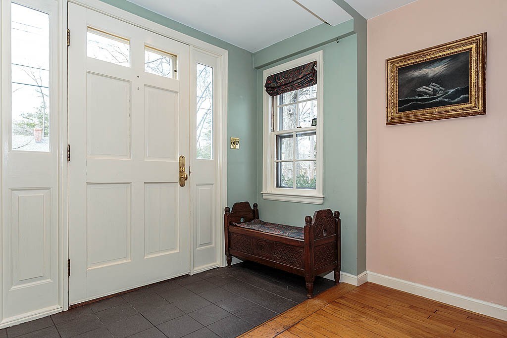 30 Munroe Road Lexington, MA 02421 - Photo 2 of 29 a living room with furniture and a window
