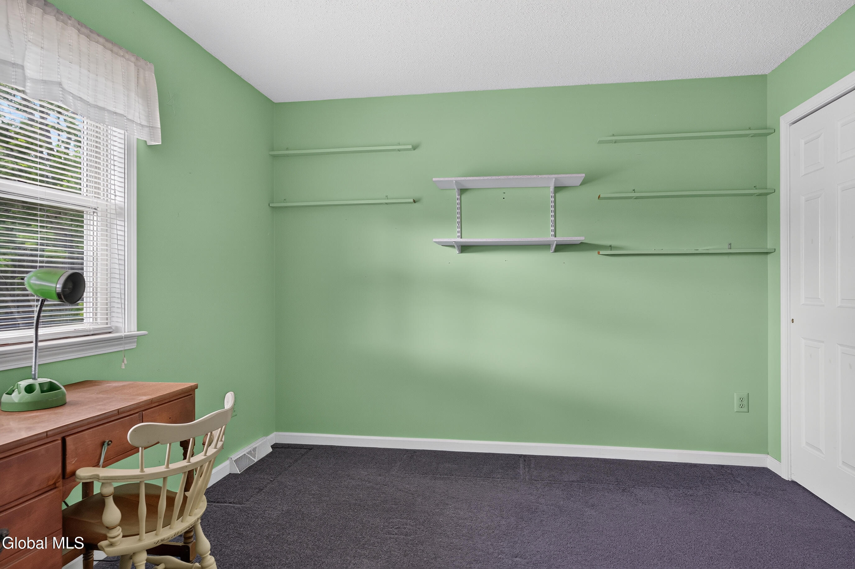 44 Mallard Road Bethlehem, NY 12077 - Photo 89 of 90 096-44-Mallard-Rd-Glenmont-NY-12077