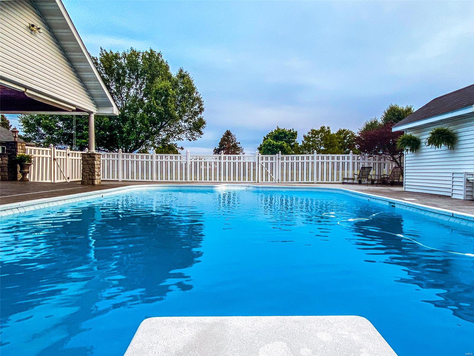 1029 Simmons Road O'Fallon, IL 62269 - Photo 15 of 89 Gallery Image 15