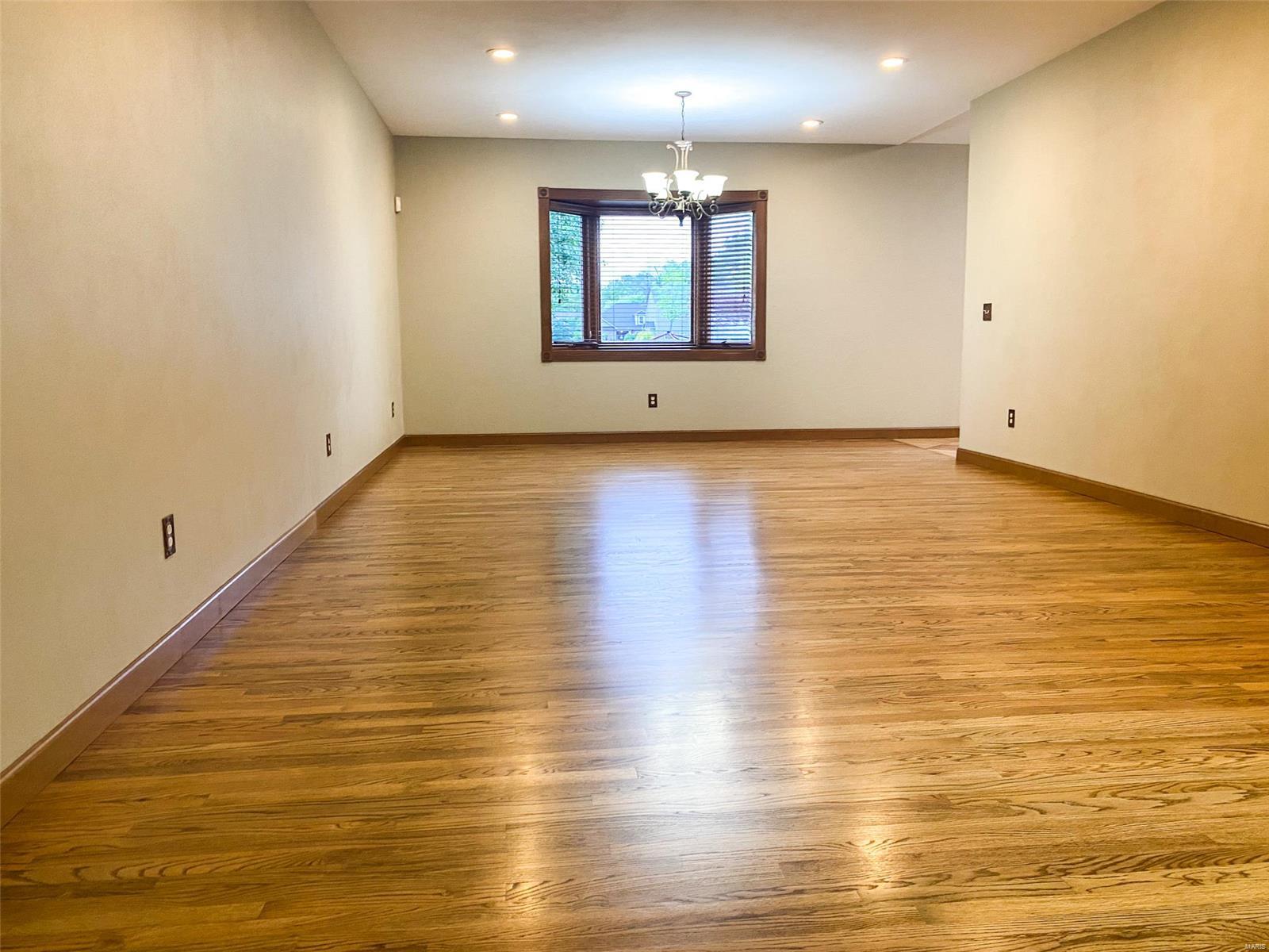 1029 Simmons Road O'Fallon, IL 62269 - Photo 33 of 89 Gallery Image 33