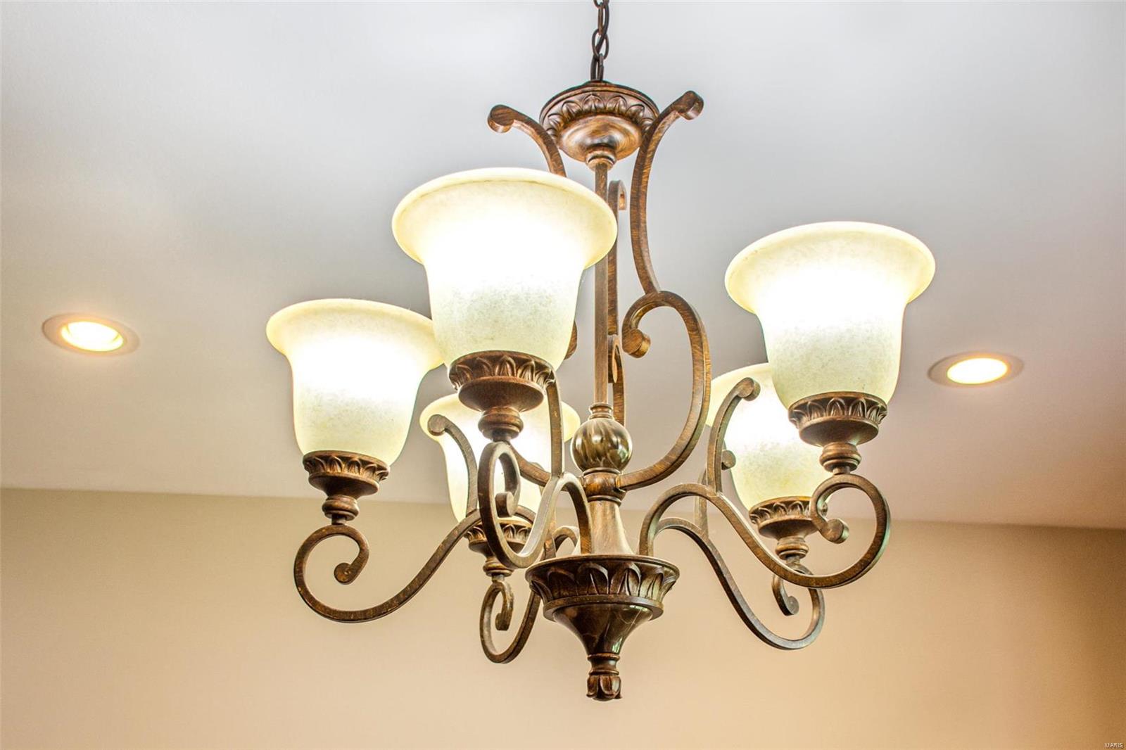 1029 Simmons Road O'Fallon, IL 62269 - Photo 35 of 89 Gallery Image 35