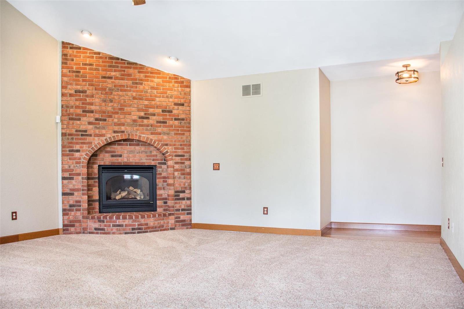 1029 Simmons Road O'Fallon, IL 62269 - Photo 39 of 89 Gallery Image 39