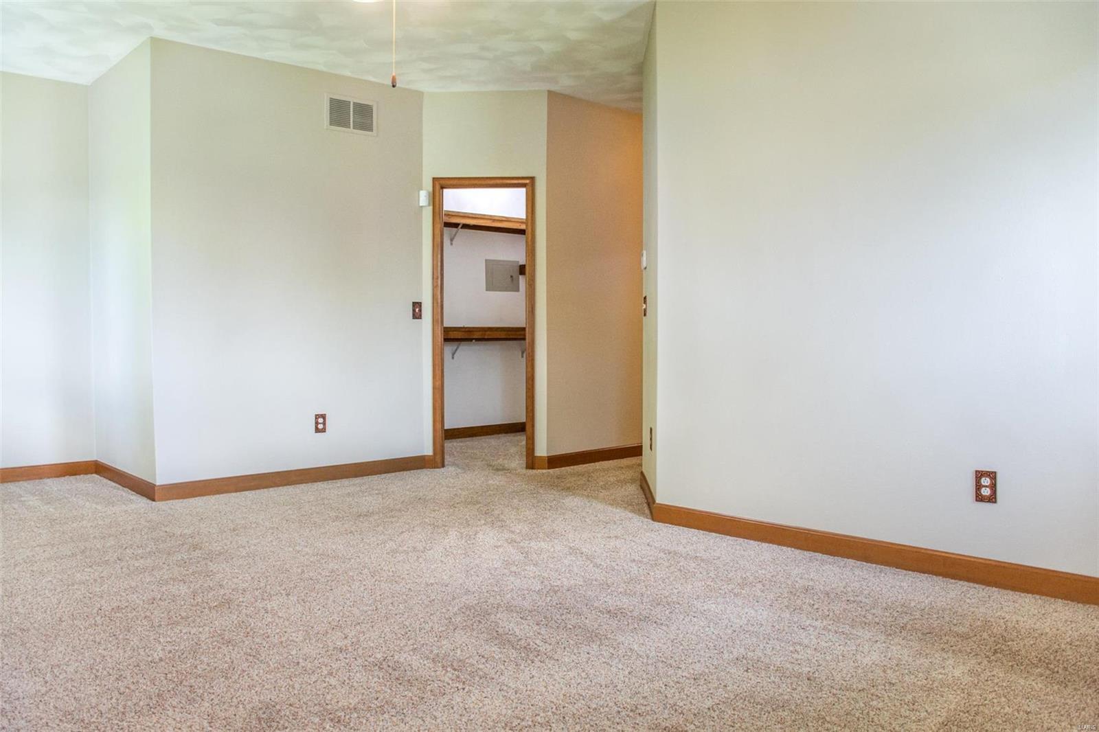 1029 Simmons Road O'Fallon, IL 62269 - Photo 47 of 89 Gallery Image 47