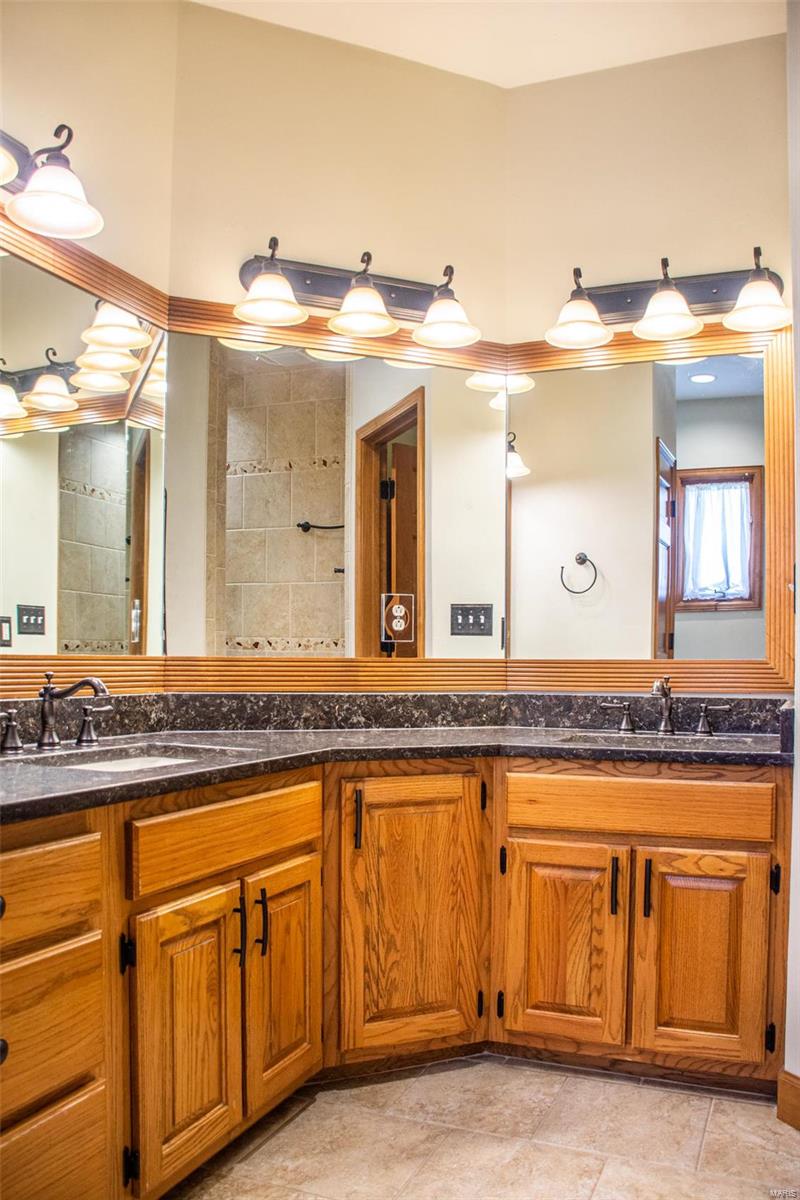 1029 Simmons Road O'Fallon, IL 62269 - Photo 59 of 89 Gallery Image 59