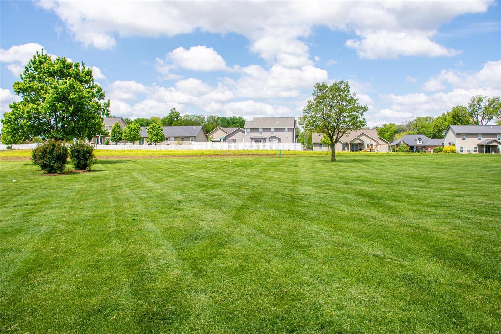 1029 Simmons Road O'Fallon, IL 62269 - Photo 78 of 89 Gallery Image 78