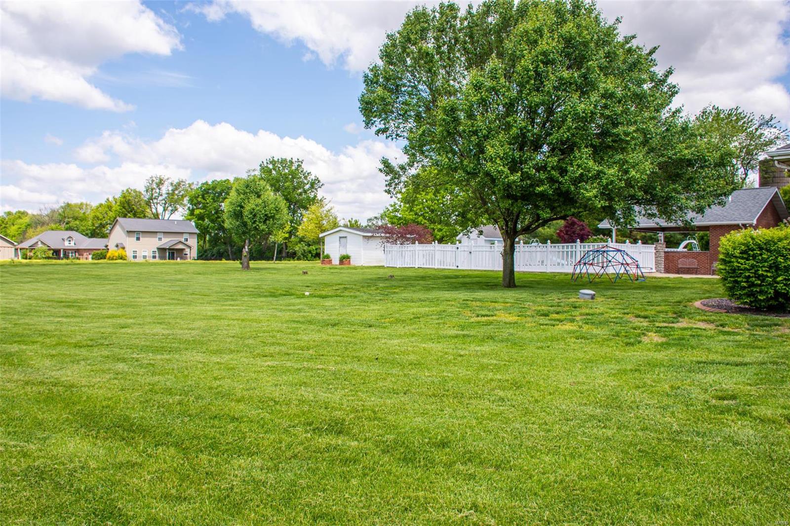 1029 Simmons Road O'Fallon, IL 62269 - Photo 79 of 89 Gallery Image 79