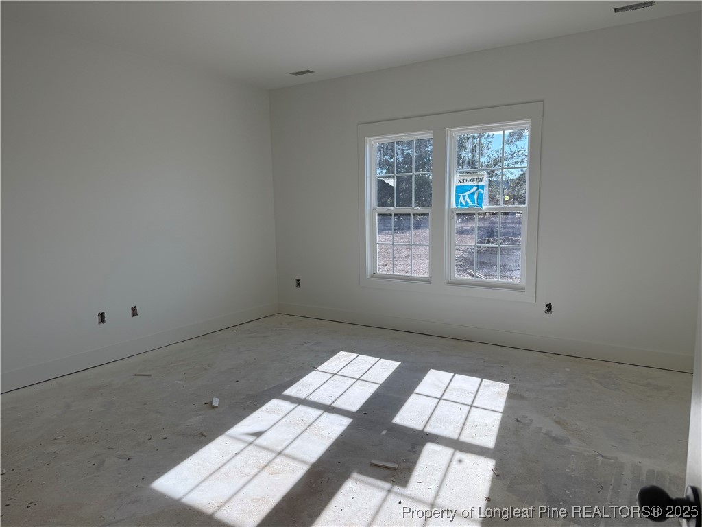 2080 Canady Pond Road Hope Mills, NC 28348 - Photo 18 of 20 an empty room with an empty room