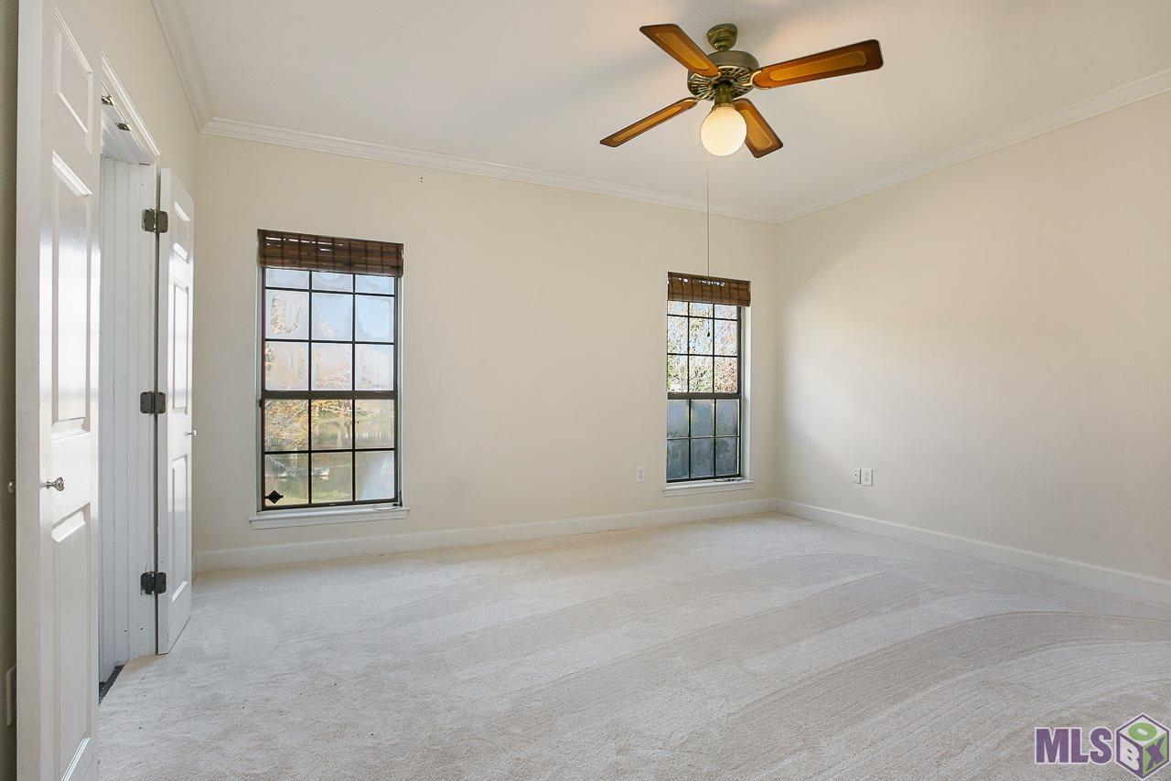 11529 Rue De Tonti Baton Rouge, LA 70810 - Photo 13 of 32 Owner's Suite