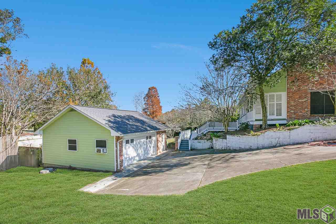 11529 Rue De Tonti Baton Rouge, LA 70810 - Photo 26 of 32 Detached Garage Apartment