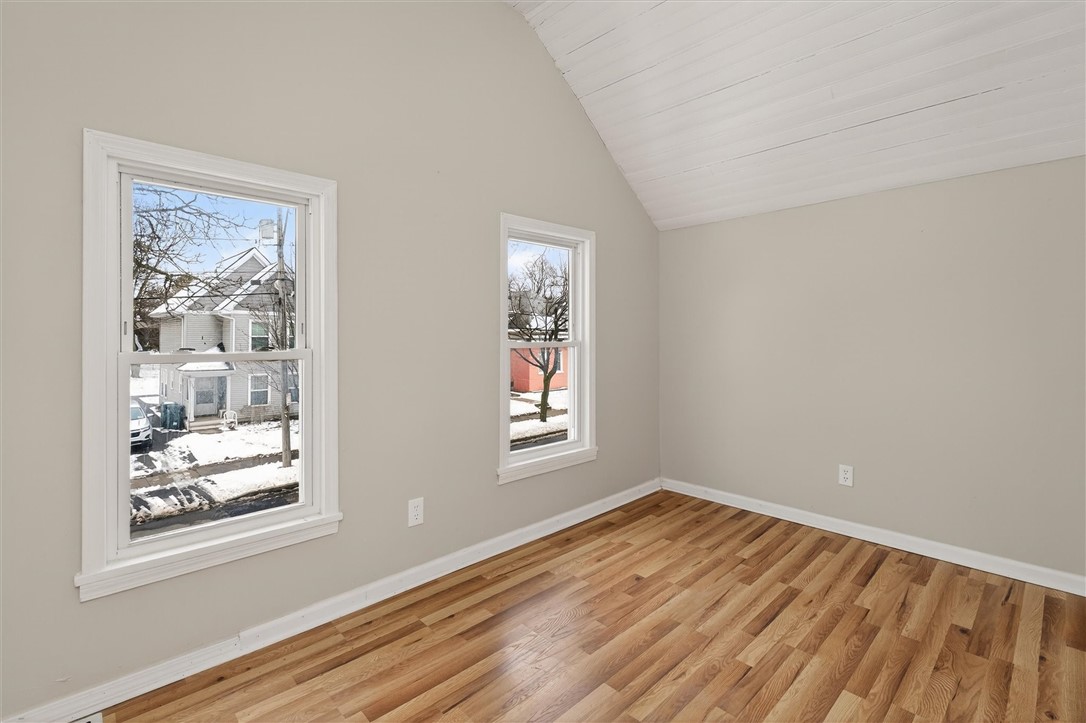 127 Conkey Avenue Rochester, NY 14621 - Photo 22 of 31
