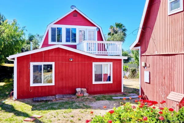 $850,000 | 3043-45 Helix Street, Spring Valley, CA 91977