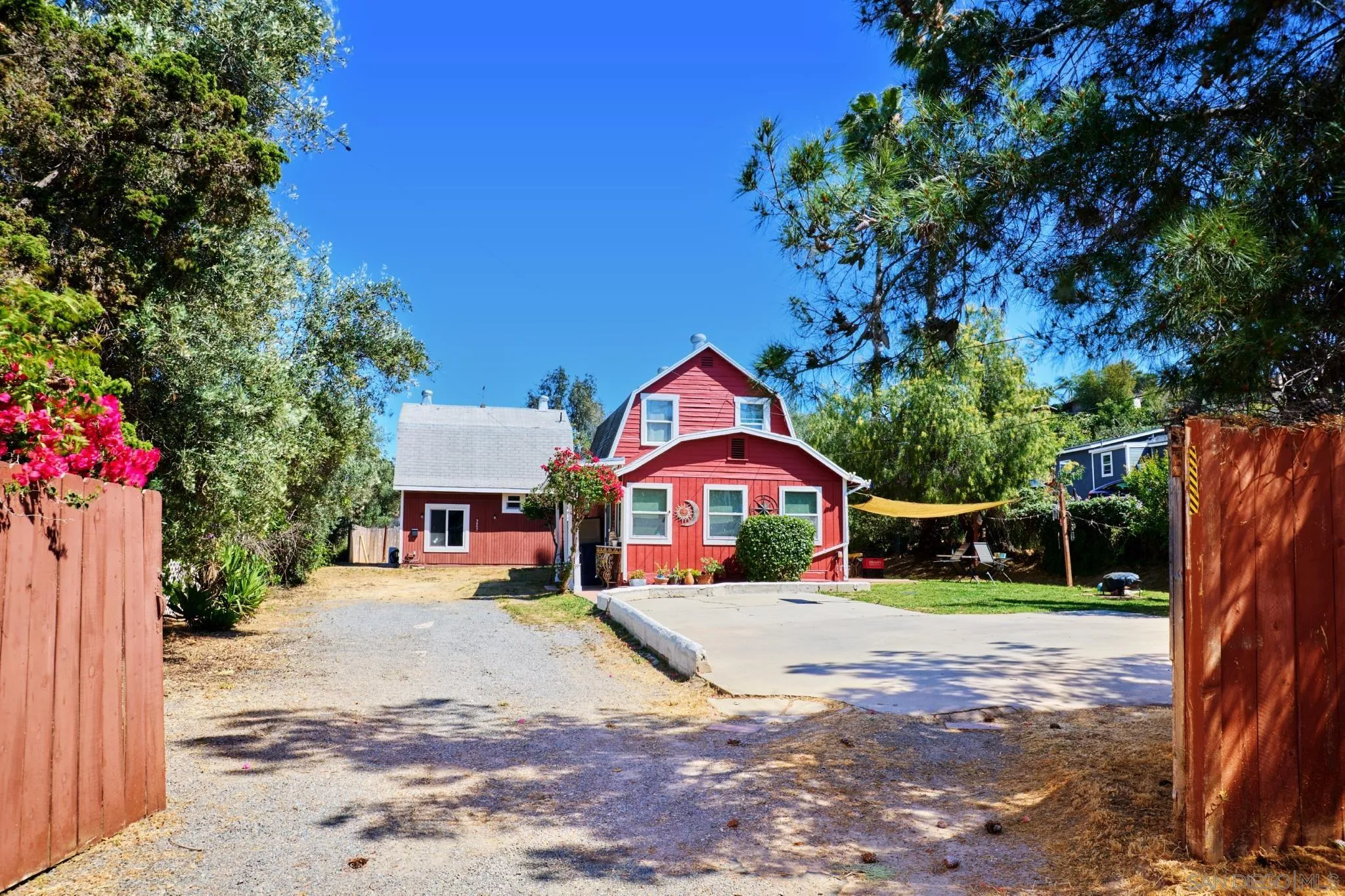 3043-45 Helix Street Spring Valley, CA 91977 - Photo 4 of 20 Wooden gates and tons of parking