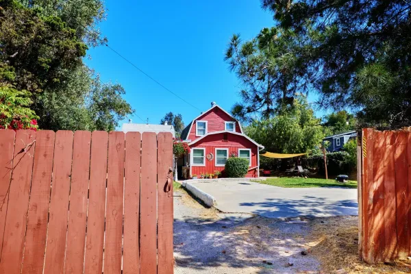 $850,000 | 3043-45 Helix Street, Spring Valley, CA 91977