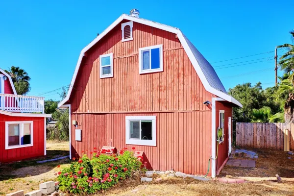 $850,000 | 3043-45 Helix Street, Spring Valley, CA 91977