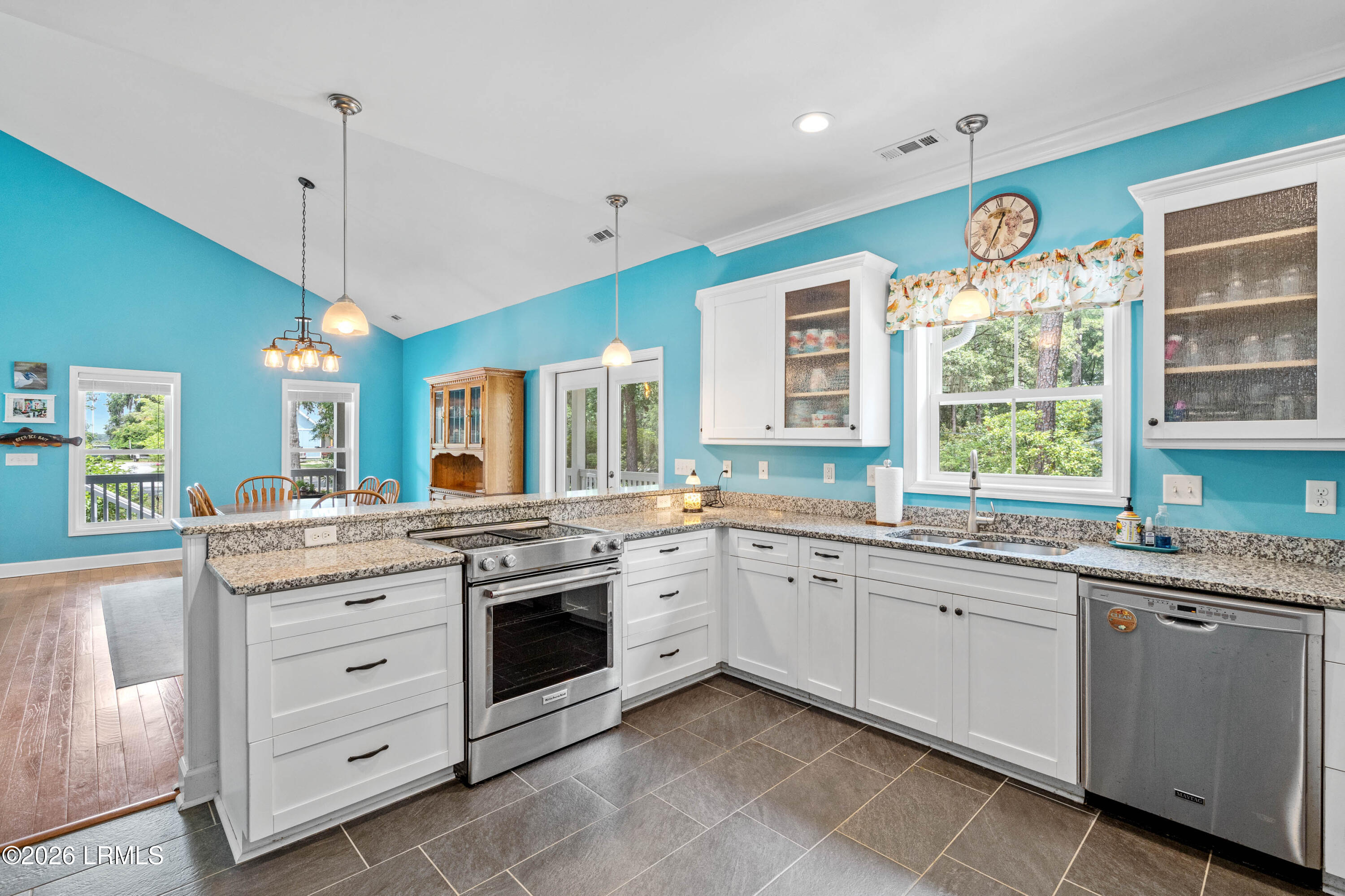 66 State Rd S-7-161 St. Helena Island, SC 29920 - Photo 14 of 42 Granite and stainless appliances