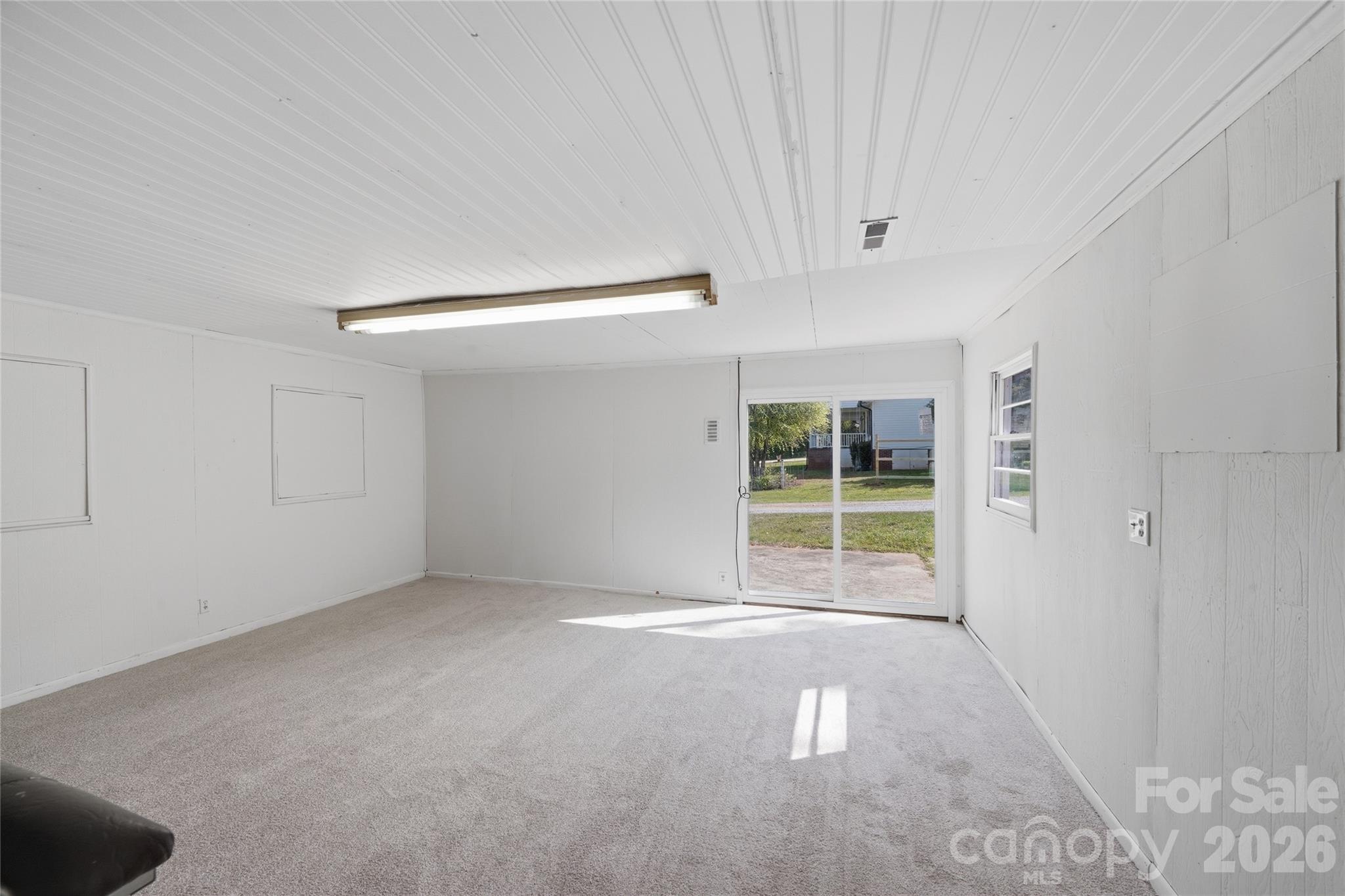 2231 Claremont Road Newton, NC 28658 - Photo 21 of 39