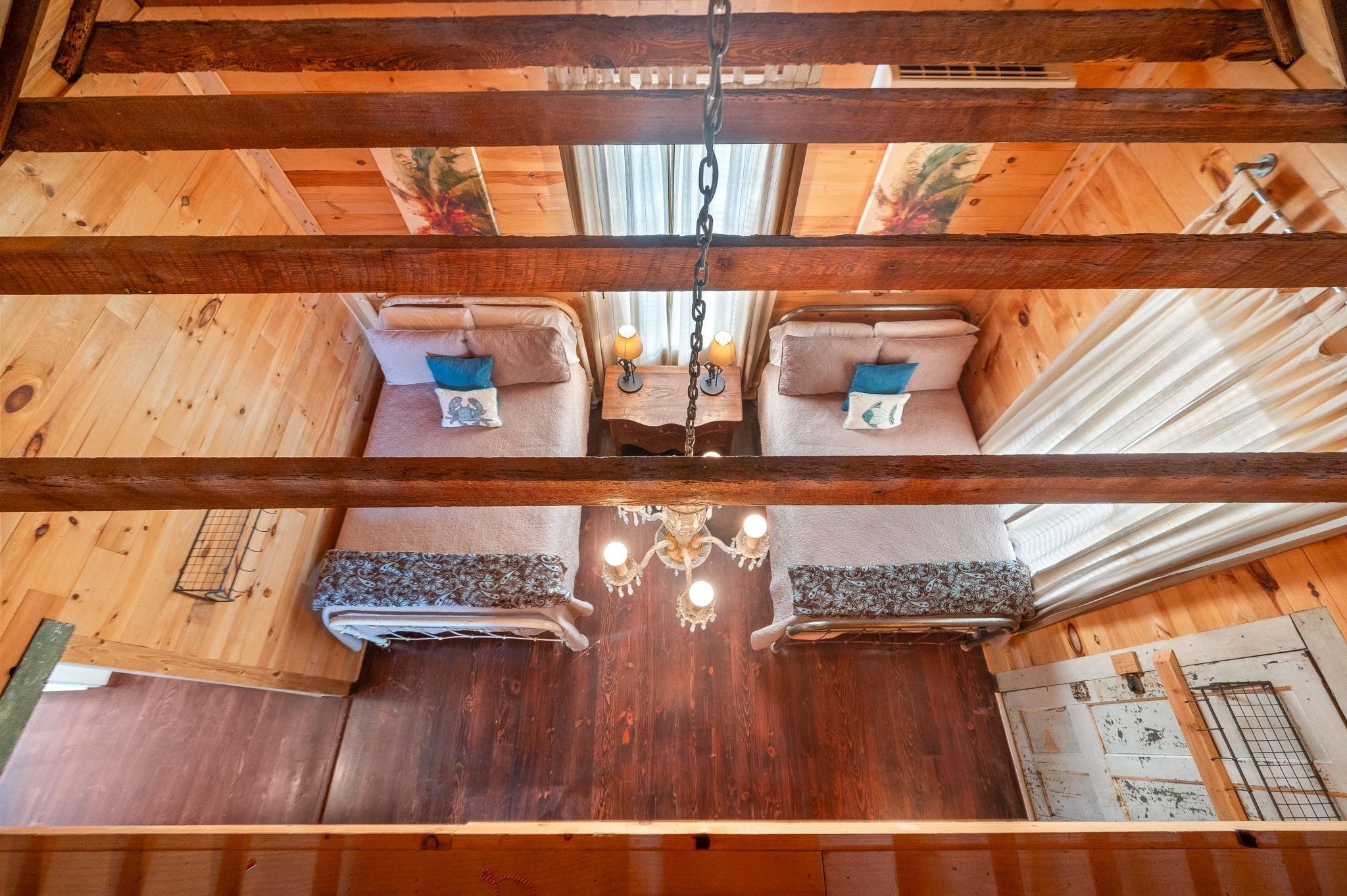 73 Kings Ferry Way St. Augustine, FL 32084 - Photo 19 of 71 a view of entryway with wooden floor