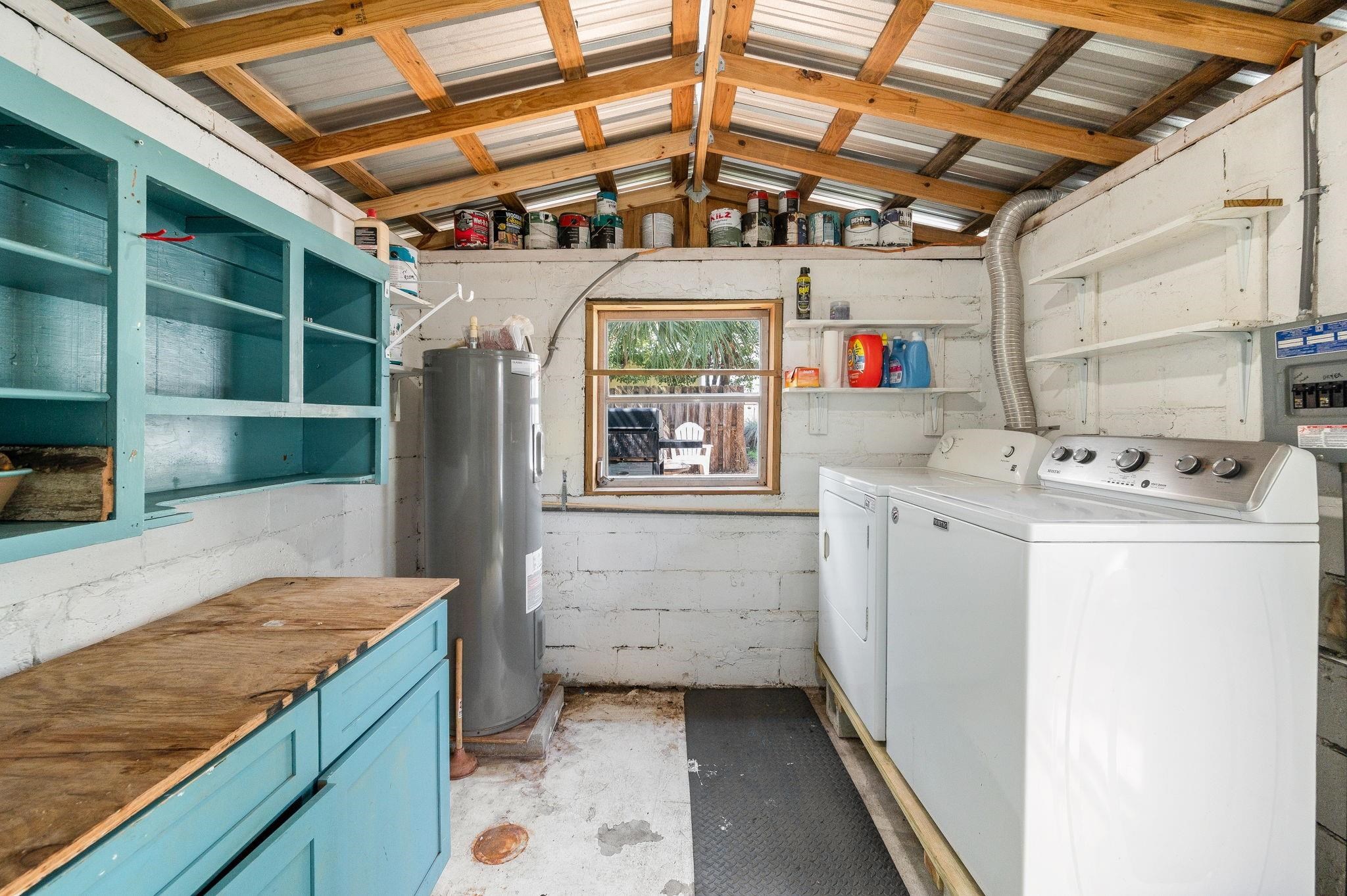73 Kings Ferry Way St. Augustine, FL 32084 - Photo 62 of 71 a utility room with dryer and washer