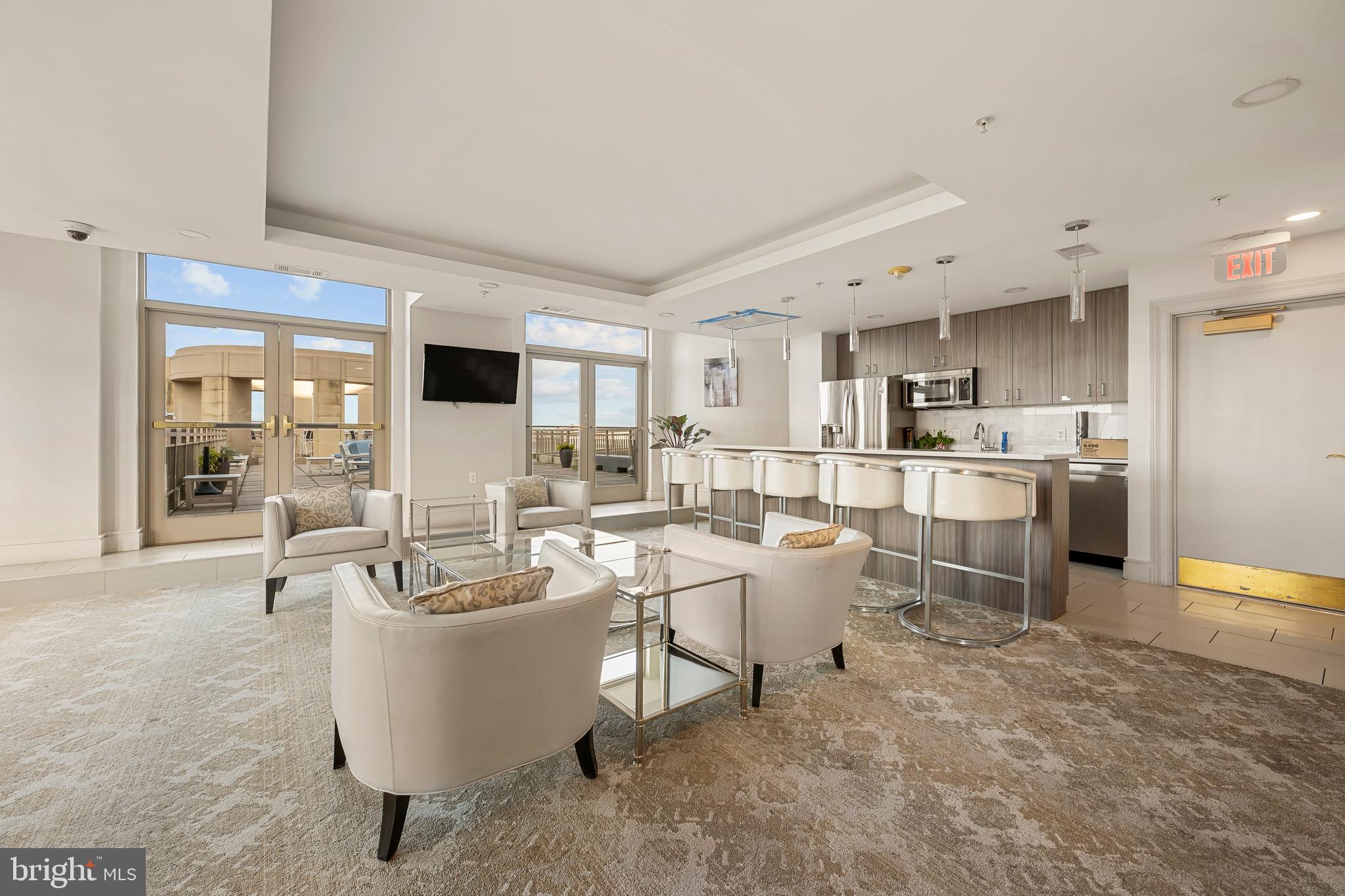 3600 South Glebe Road, Unit 215W Arlington, VA 22202 - Photo 20 of 27 Community Room