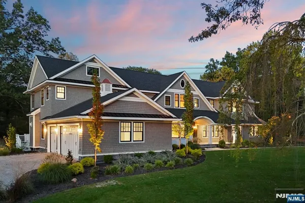 $5,500,000 | 330 Hartshorn Drive, Short Hills, NJ 07078