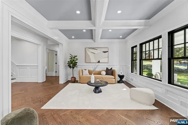 $5,500,000 | 330 Hartshorn Drive, Short Hills, NJ 07078