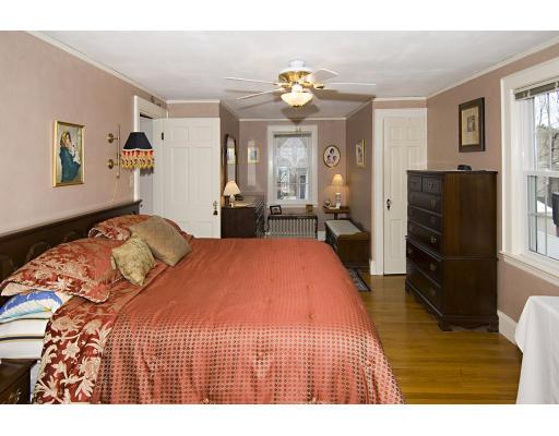 37 Ravine Road Stoneham, MA 02180 - Photo 10 of 17