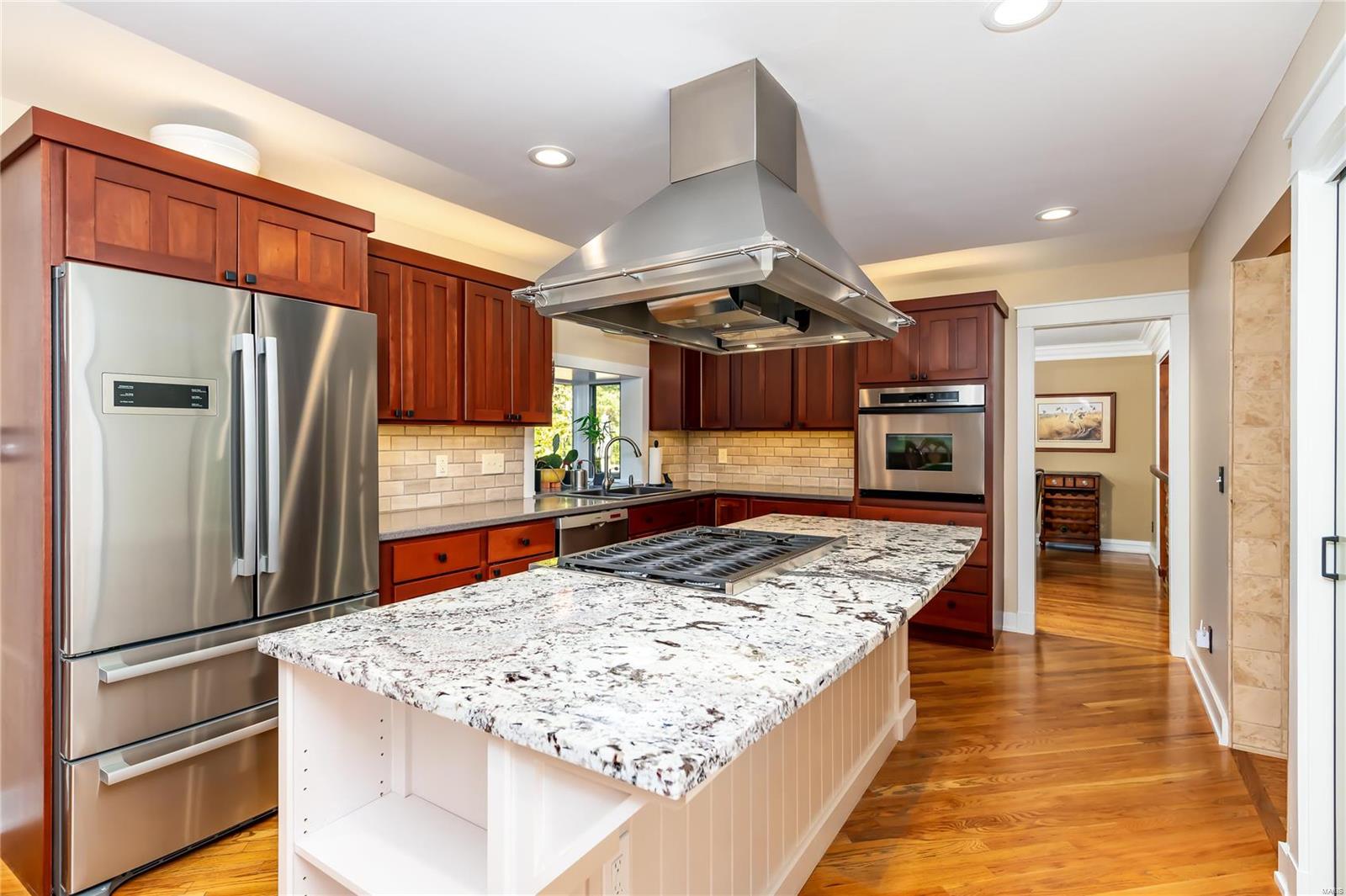 2 Chesterfield Lakes Road Chesterfield, MO 63005 - Photo 21 of 64 Gallery Image 21